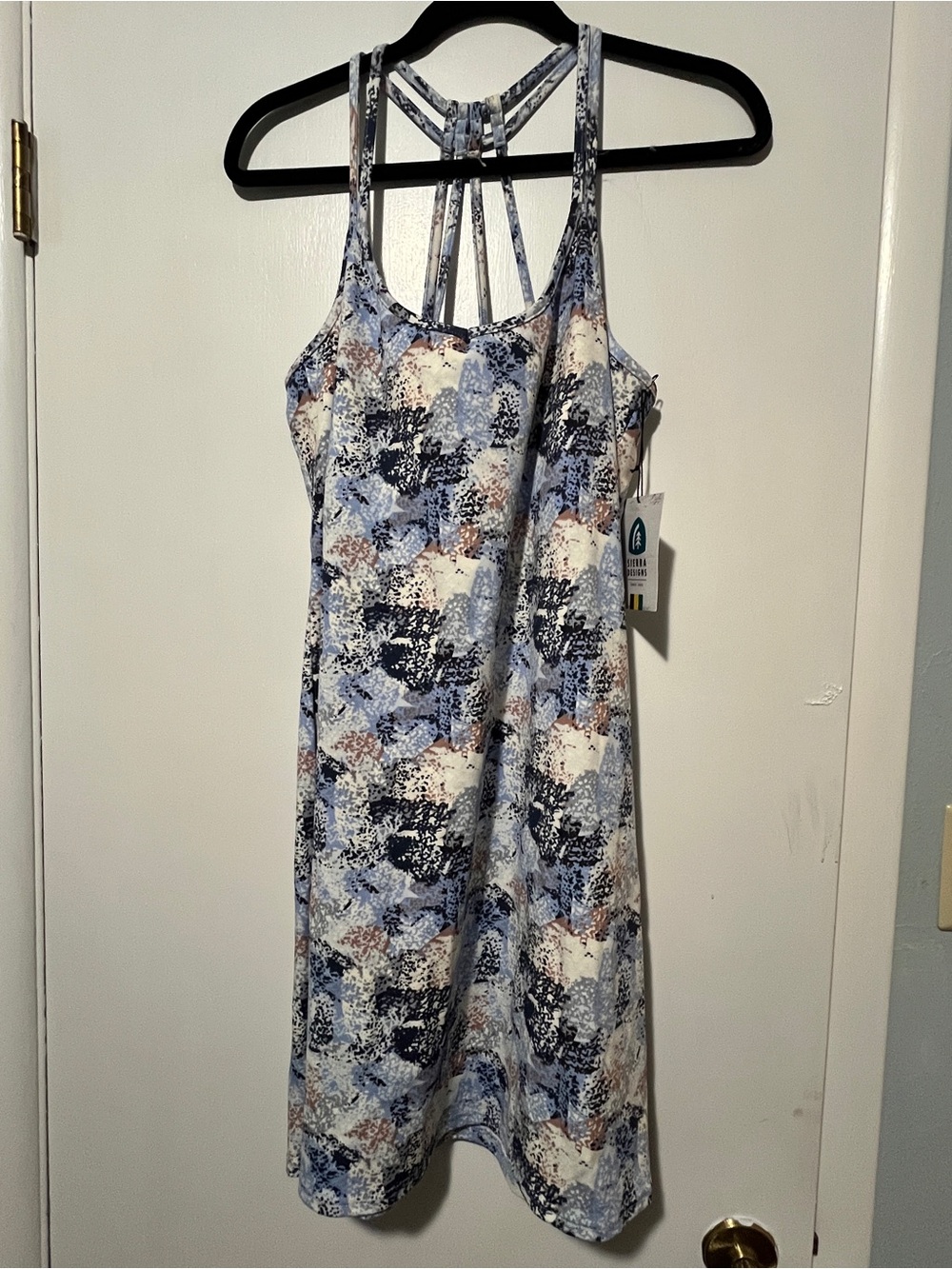 Sierra Designs Abstract Athletic Dress Size Large
